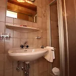 Haus Rosi ゲストハウス