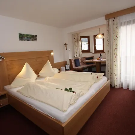 Haus Rosi Guest house Umhausen
