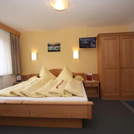 Haus Rosi Guest house